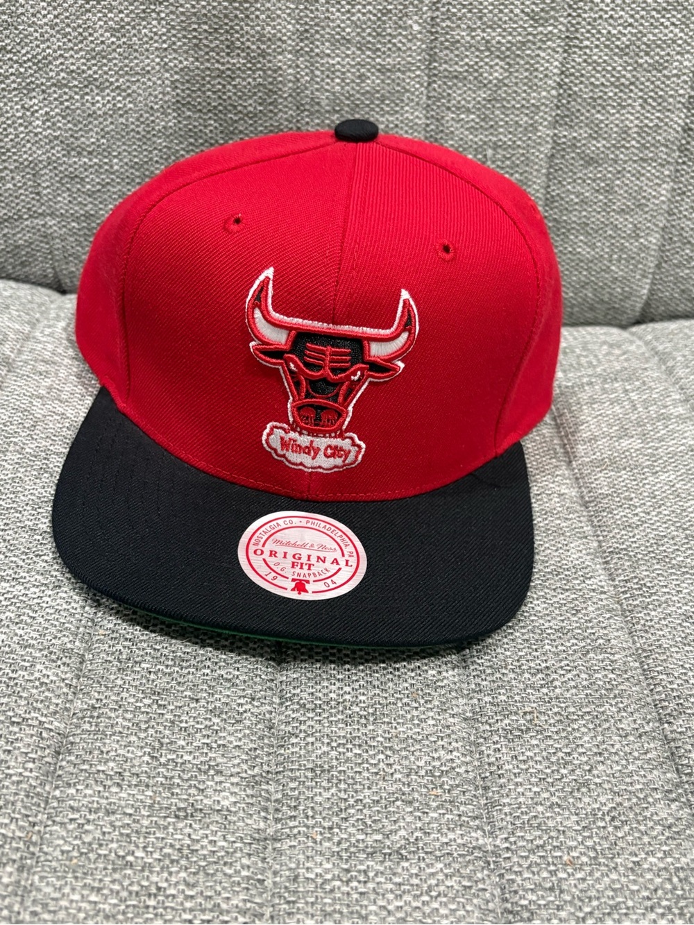 Mitchell & Ness Chicago Bulls Red and Black Snapback Hat